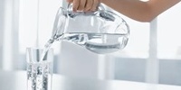 高血壓患者喝水要注意4點(diǎn)，否則血壓不穩(wěn)反升高