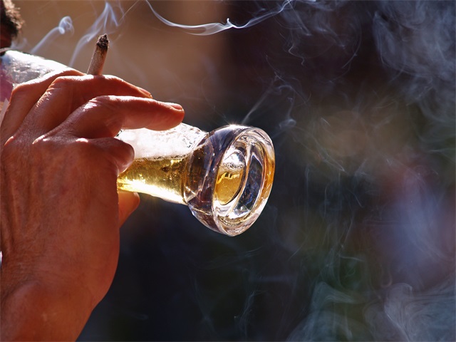 高血粘、抽煙、喝酒-康興醫(yī)療器械官網
