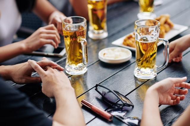 高考、聚會(huì)、喝酒、飲食-康興醫(yī)療器械官網(wǎng)