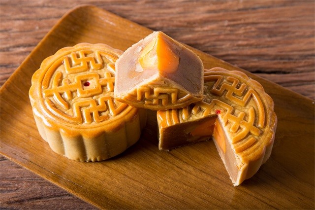 中秋節(jié)、月餅、吃月餅、三高-康興醫(yī)療器械官網(wǎng)