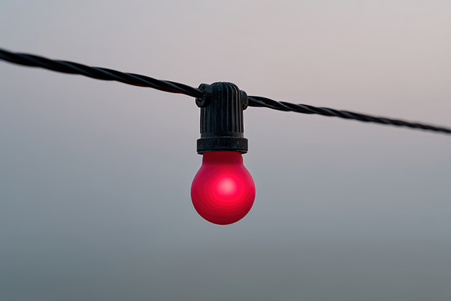 紅燈、亮燈、警告-康興醫(yī)療器械官網(wǎng)